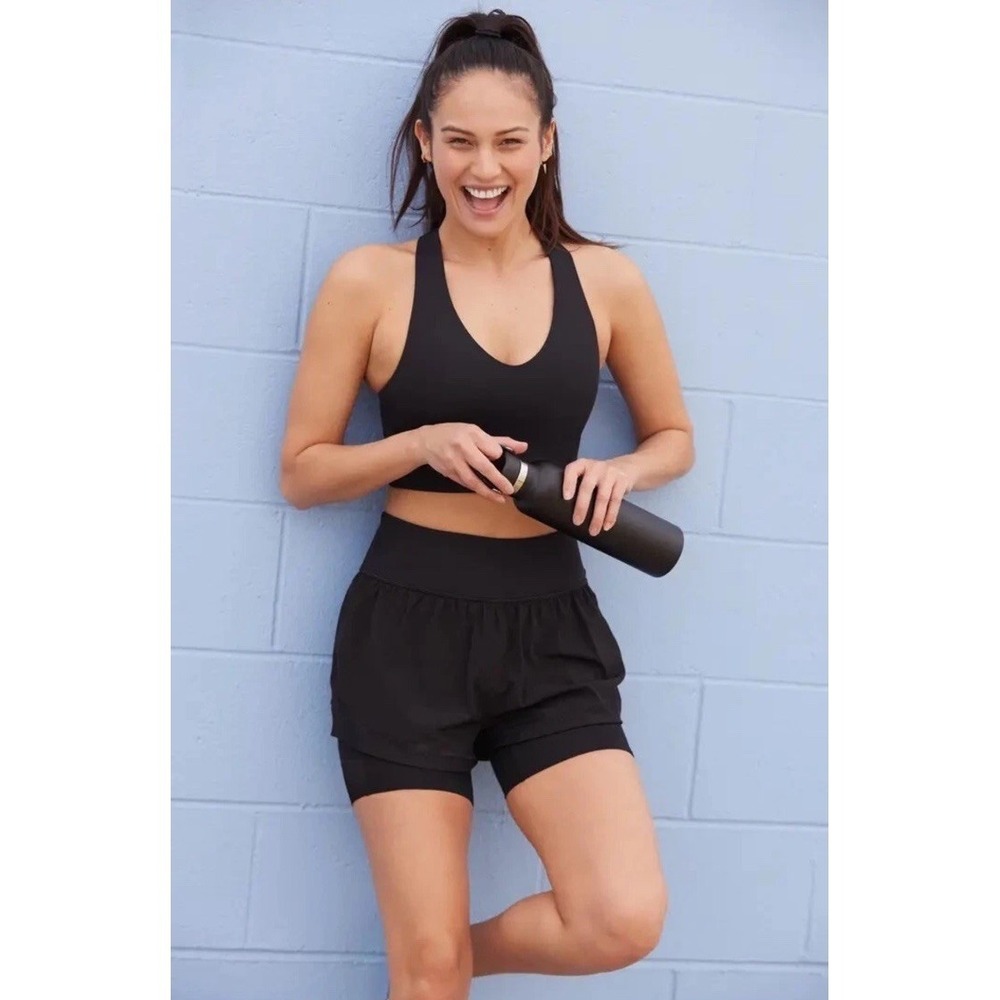 Spanx Get Moving Short Size XL Black Double Layered Active Workout Athletic - Picture 3 of 11